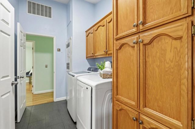 1520 E CAPITOL EXPWY, San Jose, CA 95121