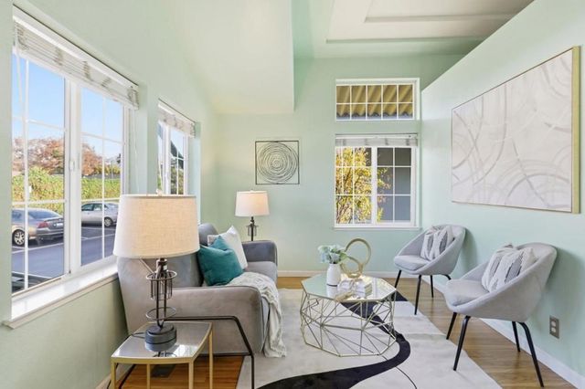 1520 E CAPITOL EXPWY, San Jose, CA 95121