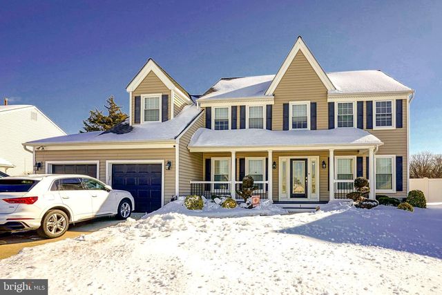 14 LORNE RD, Blackwood, NJ 08012