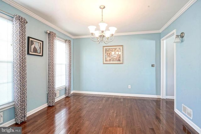 14 LORNE RD, Blackwood, NJ 08012