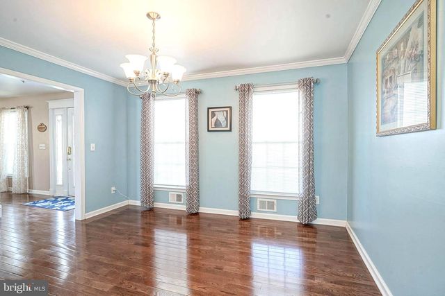 14 LORNE RD, Blackwood, NJ 08012