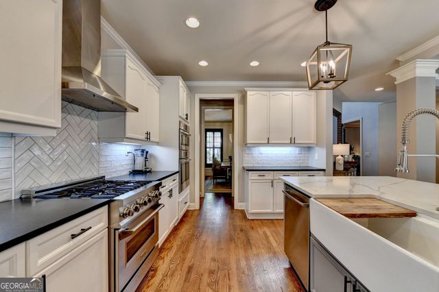 787 Village Manor Place, Suwanee, GA 30024