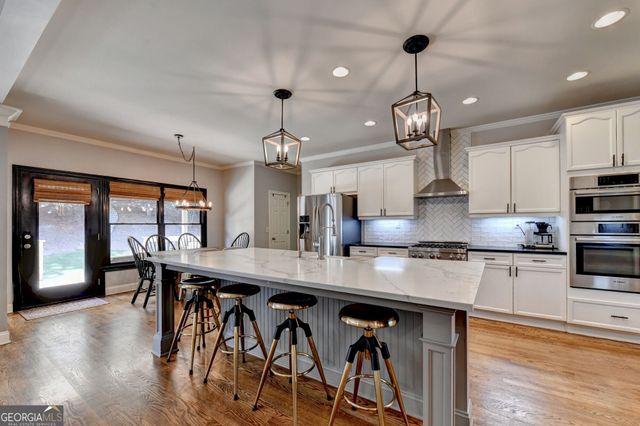 787 Village Manor Place, Suwanee, GA 30024