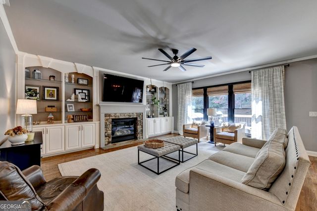 787 Village Manor Place, Suwanee, GA 30024