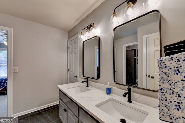 787 Village Manor Place, Suwanee, GA 30024