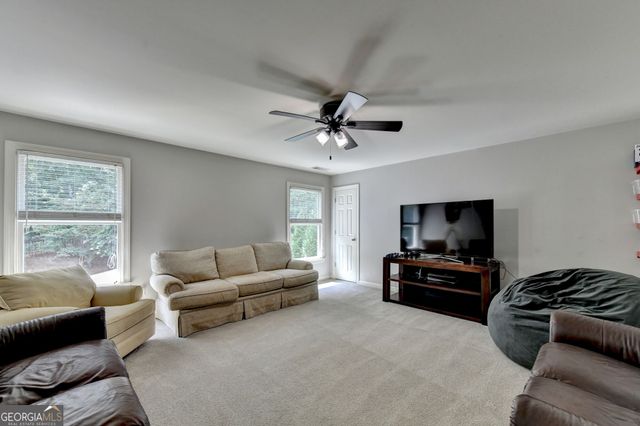 787 Village Manor Place, Suwanee, GA 30024