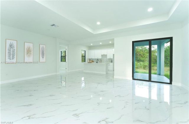 729 Giorgio AVE S, Lehigh Acres, FL 33974