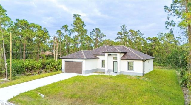 729 Giorgio AVE S, Lehigh Acres, FL 33974