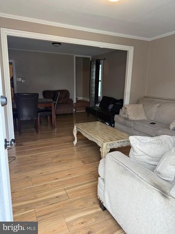 36 PHILADELPHIA AVE, Reading, PA 19607