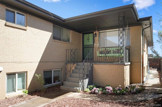 1570 Tamarac Street, Denver, CO 80220