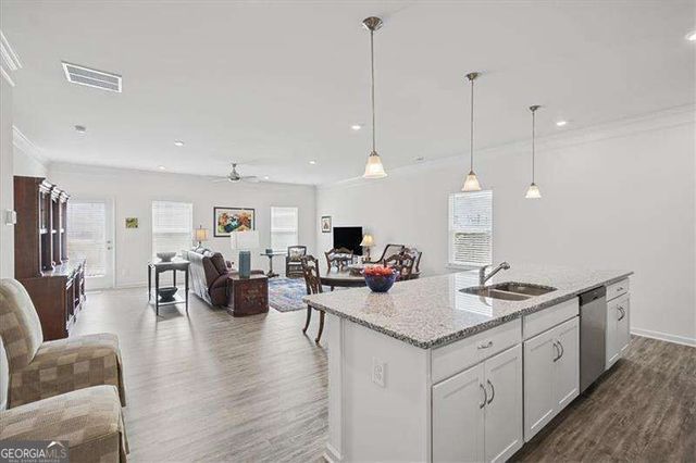 129 Marion Drive, Cartersville, GA 30120