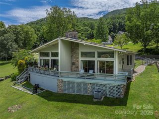 250 Sams Trail, Waynesville, NC 28786
