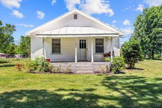 200 Jasper Wood Road, Hurt, VA 24563