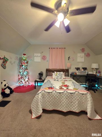 1025 S 11TH Street, Quincy, IL 62301