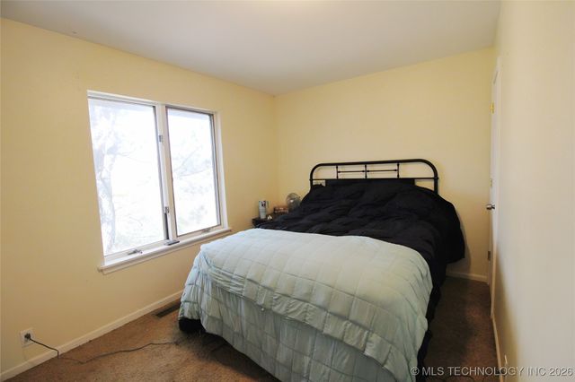 18234 S 80th West Avenue, Mounds, OK 74047