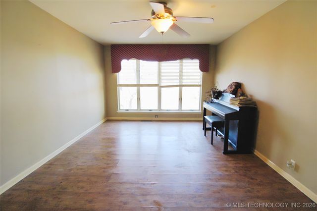 18234 S 80th West Avenue, Mounds, OK 74047