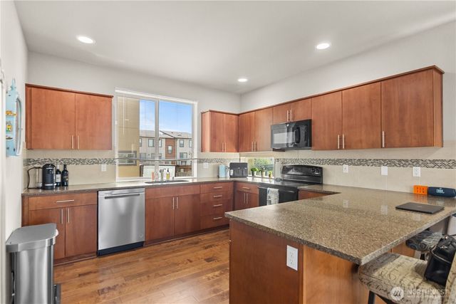 314 Bremerton Avenue NE, Renton, WA 98059