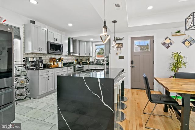 12 LIBERTY PKWY, Baltimore, MD 21222