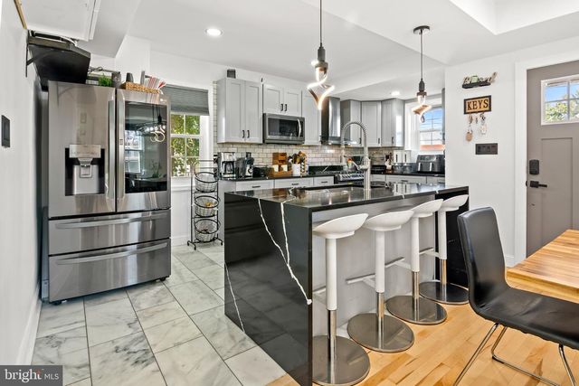 12 LIBERTY PKWY, Baltimore, MD 21222