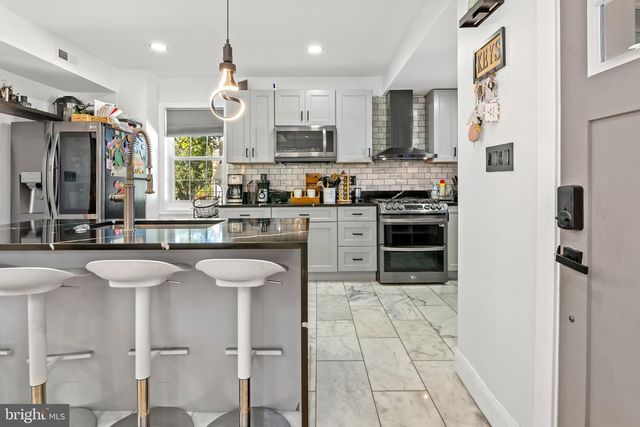 12 LIBERTY PKWY, Baltimore, MD 21222