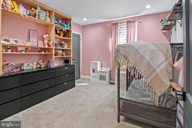 12 LIBERTY PKWY, Baltimore, MD 21222