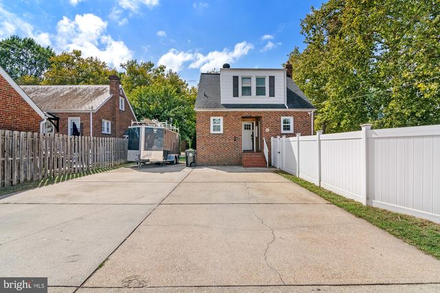 12 LIBERTY PKWY, Baltimore, MD 21222