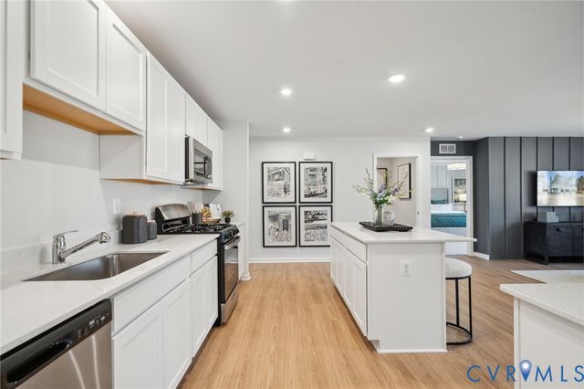 421 Rivanna Hill Rd, Glen Allen, VA 23060