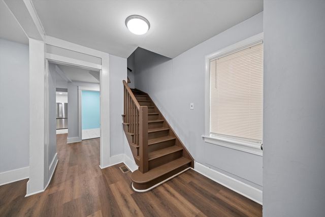 15612 LOOMIS Avenue, Harvey, IL 60426