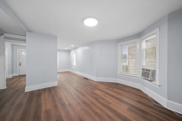 15612 LOOMIS Avenue, Harvey, IL 60426