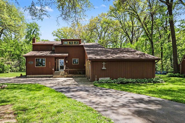 2101 N 350 E, Rolling Prairie, IN 46371