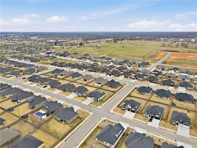 2109 Bergman Road, Pea Ridge, AR 72751