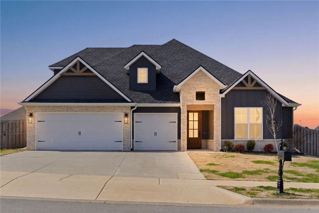 2109 Bergman Road, Pea Ridge, AR 72751