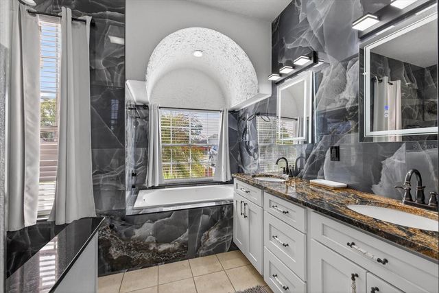 4613 MARINER BOULEVARD, Spring Hill, FL 34609