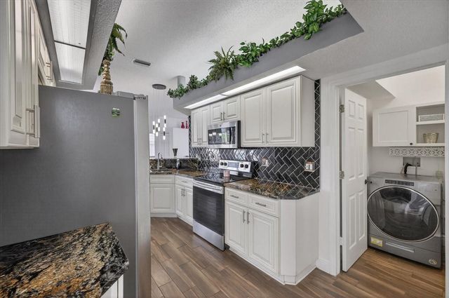 4613 MARINER BOULEVARD, Spring Hill, FL 34609