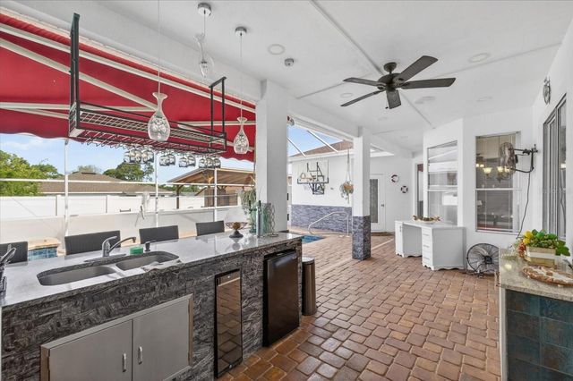 4613 MARINER BOULEVARD, Spring Hill, FL 34609