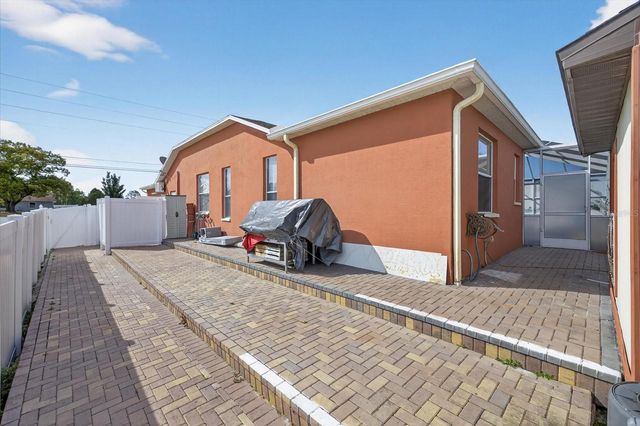 4613 MARINER BOULEVARD, Spring Hill, FL 34609