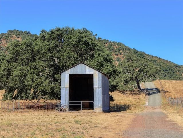 5720 Huasna Townsite Road, Arroyo Grande, CA 93420