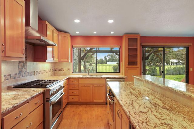 10636 Elkhorn Dr, Stockton, CA 95209