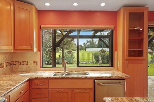 10636 Elkhorn Dr, Stockton, CA 95209