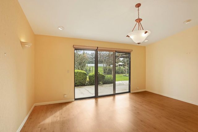 10636 Elkhorn Dr, Stockton, CA 95209