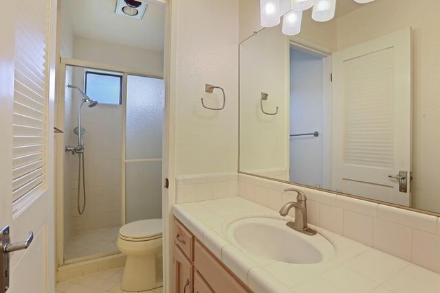 10636 Elkhorn Dr, Stockton, CA 95209