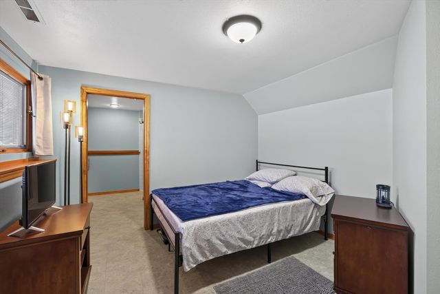 4410 E Silver Pine Rd, Colbert, WA 99005