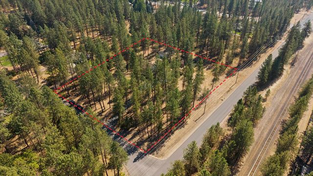 4410 E Silver Pine Rd, Colbert, WA 99005