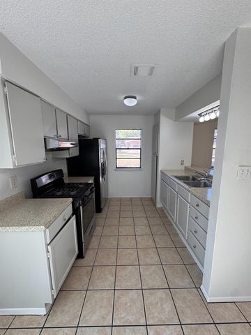 11405 PTARMIGAN DR A, Austin, TX 78758