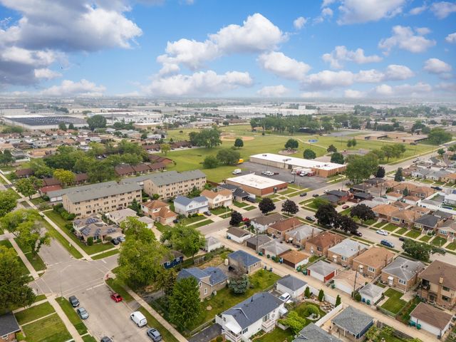 7740 Monitor Avenue, Burbank, IL 60459