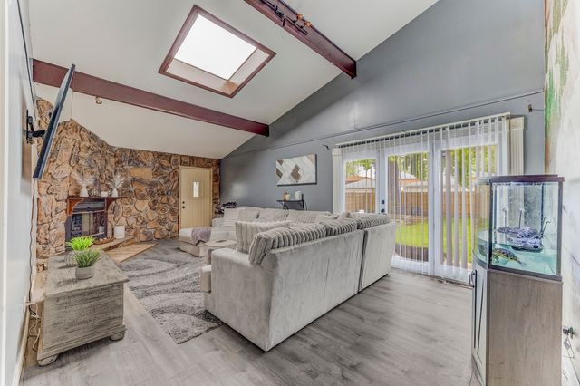 7740 Monitor Avenue, Burbank, IL 60459