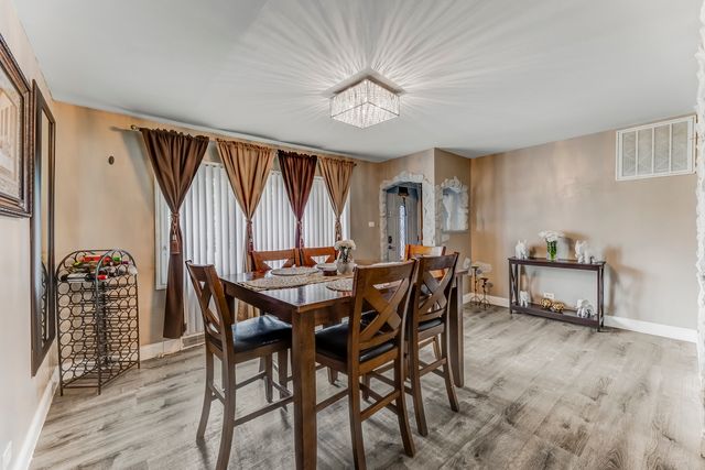 7740 Monitor Avenue, Burbank, IL 60459