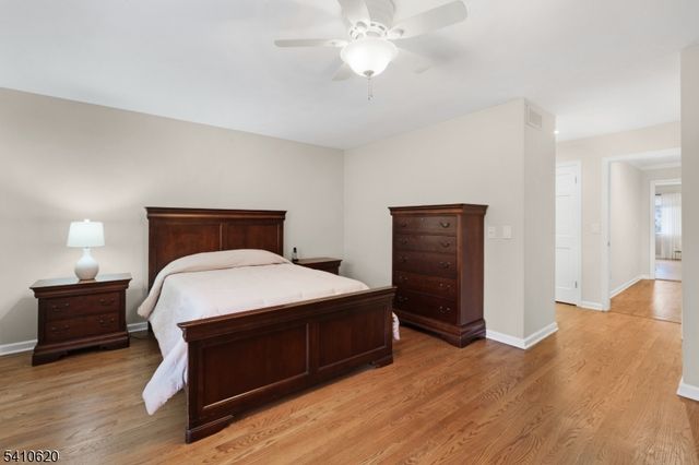 35 Roberts Cir, Bernards Twp., NJ 07920