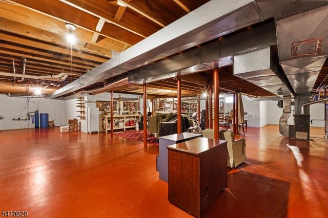 35 Roberts Cir, Bernards Twp., NJ 07920