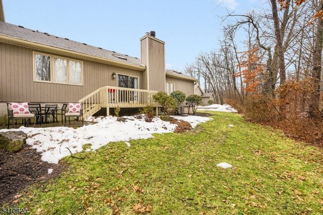 35 Roberts Cir, Bernards Twp., NJ 07920